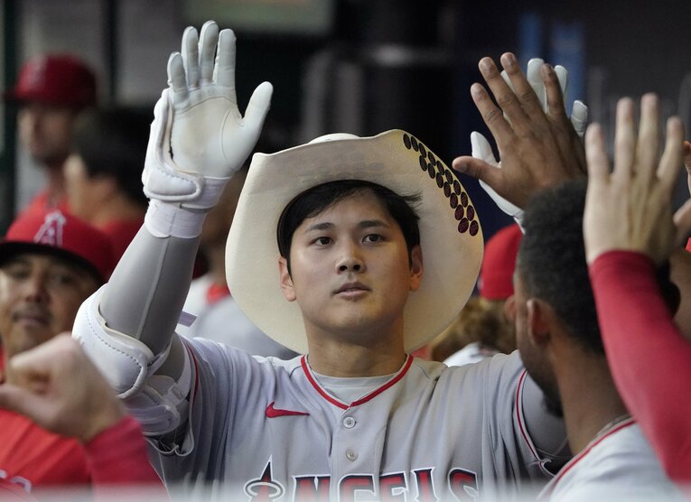 ホームラン後のセレブレーションでも、明るい表情はあまり見られなくなった　©Getty Images