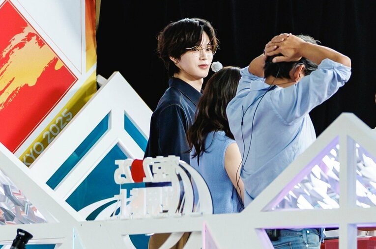 メガネ姿もカッコいい「&TEAM」のK（写真はまだまだ続きます）　©︎Kiichi Matsumoto