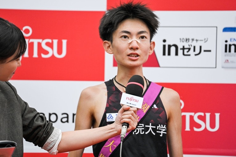 取材に答える平林　©Nanae Suzuki