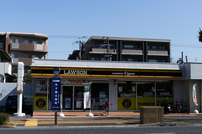 タイガース仕様のローソン