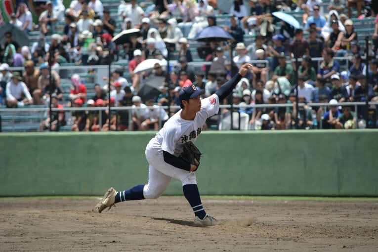 最速147kmをマークした決勝戦の末吉良丞　©Takarin Matsunaga
