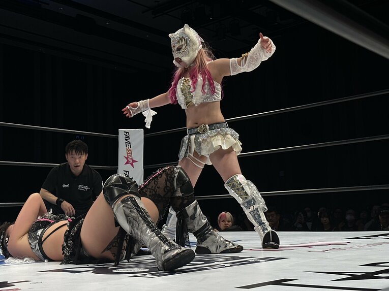 スターライト・キッドvs吏南　©Norihiro Hashimoto