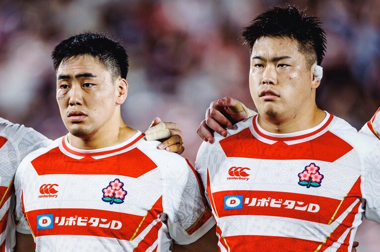 HO原田衛（東芝ブレイブルーパス）、PR竹内柊平（浦安D-rocks）©︎Kiichi Matsumoto
