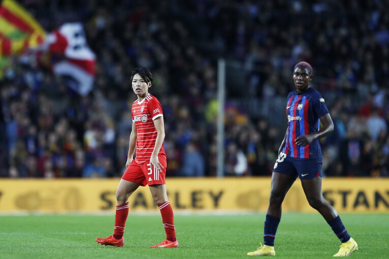 W杯ブラジル戦のウラで「バルサ女子がカンプノウで4万6967人」盛況なワケ… メッシ後に君臨する“女王”、熊谷紗希が見せた悔しさ(41)