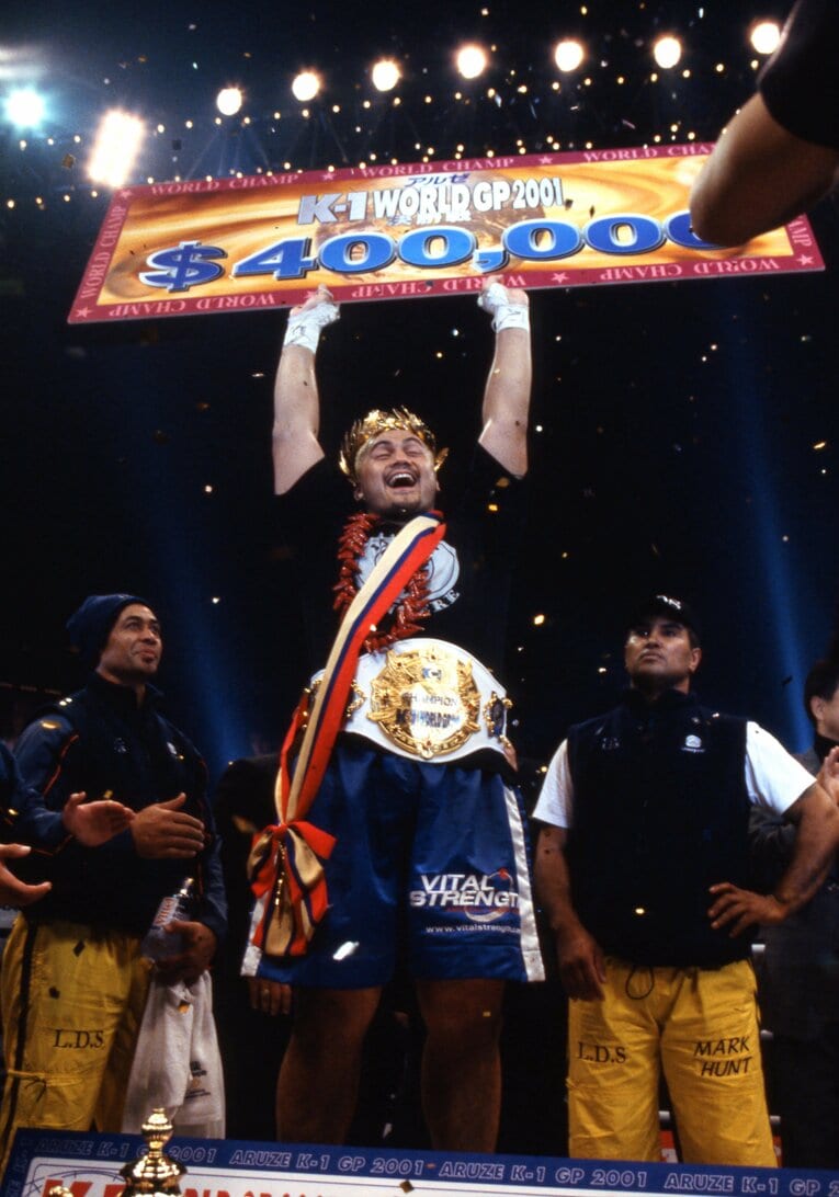 2001年の『K-1 WORLD GP』で初優勝を果たしたマーク・ハント　©Susumu Nagao