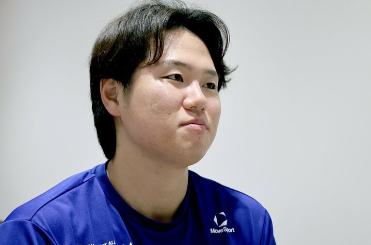 厳しい状況での登板が役割になっている若松だが、それでも「幸せ」と語るわけとは ／ photograph by NumberWeb