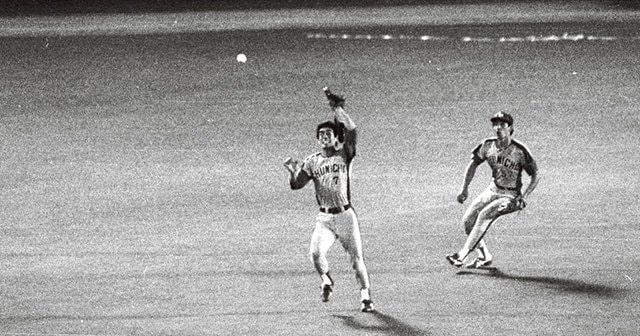 〈素朴な疑問〉プロ野球の「珍プレー」っていつから? みのもんたが振り返る、伝説の“宇野のヘディング事件”とは
