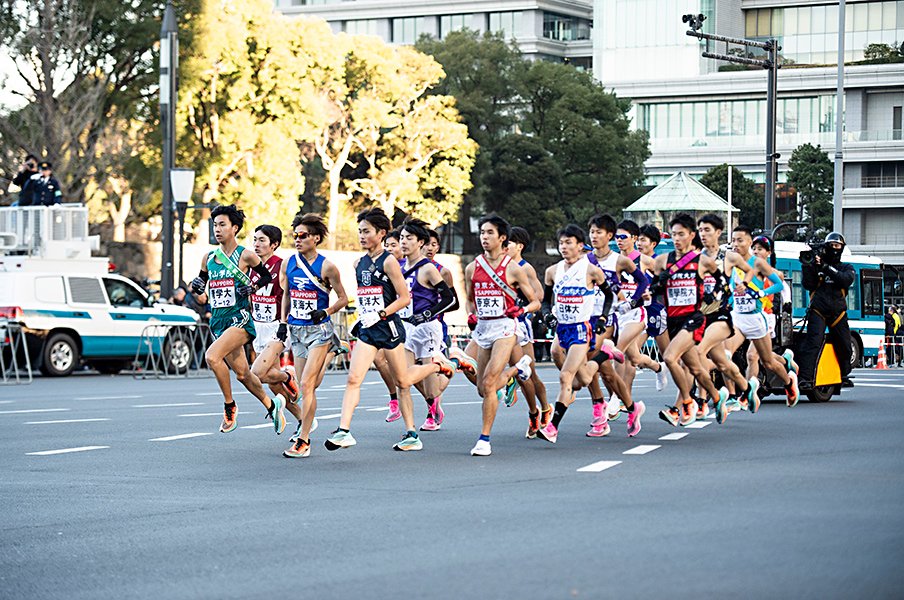 駅伝のない春、大学陸上部は何を?意外に重要な「トラックシーズン」。<Number Web> photograph by Yuki Suenaga