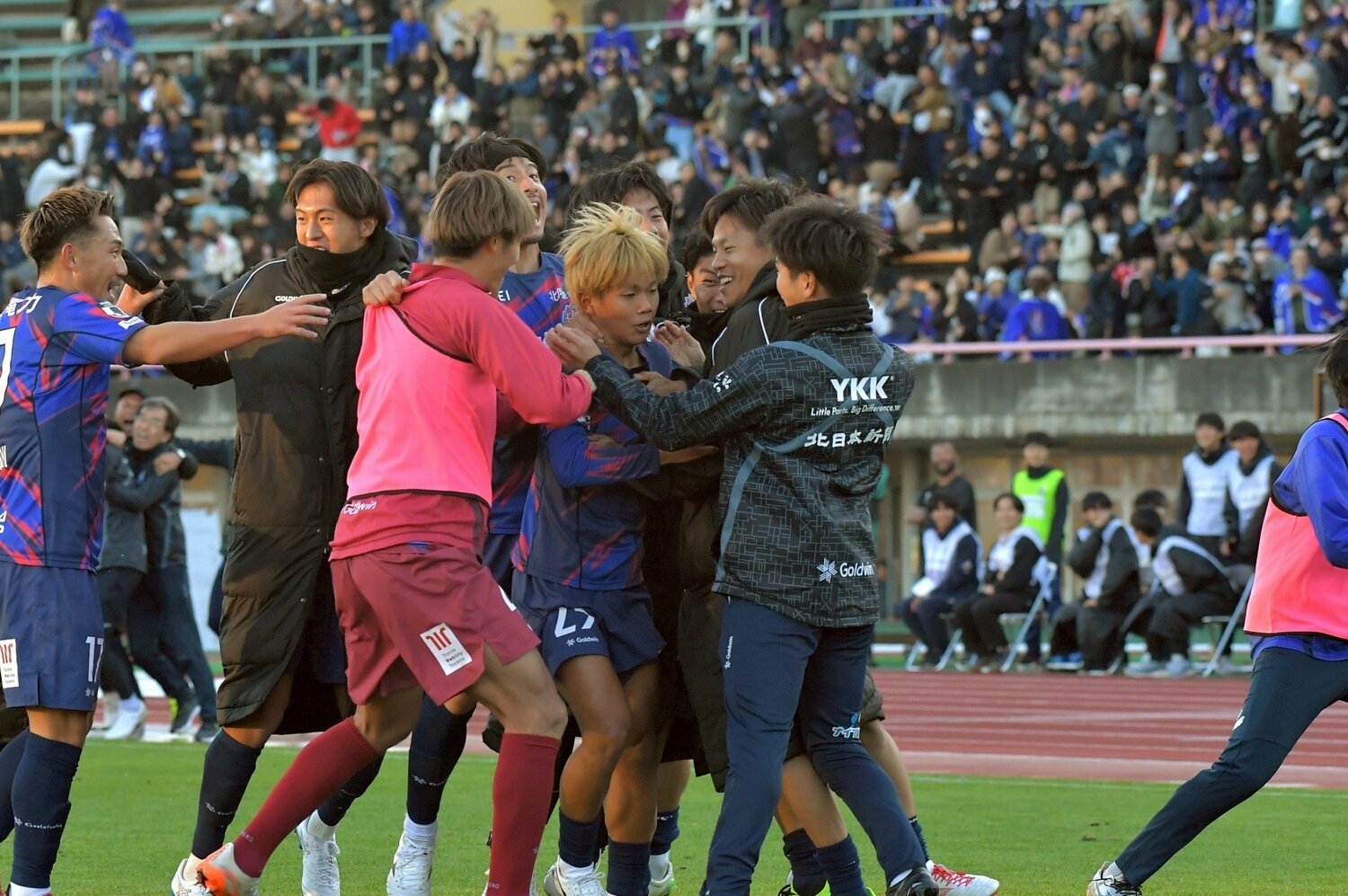 亀田歩夢にとってのJリーグ初ゴールは、あまりにも大きな1点となった　©KATALLER TOYAMA