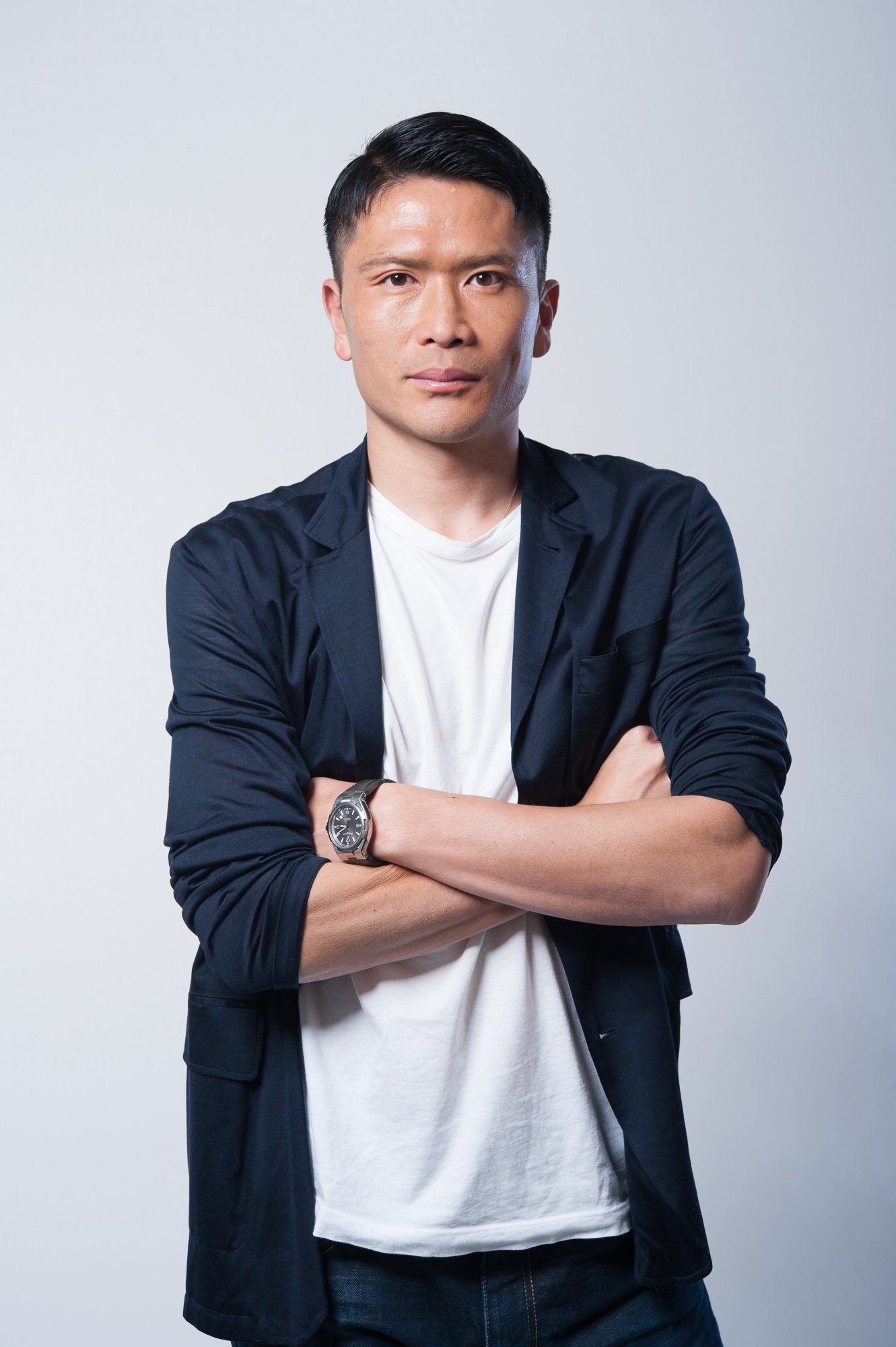 「選手と監督の仕事は別モノ」と語る岩政（事務所提供）