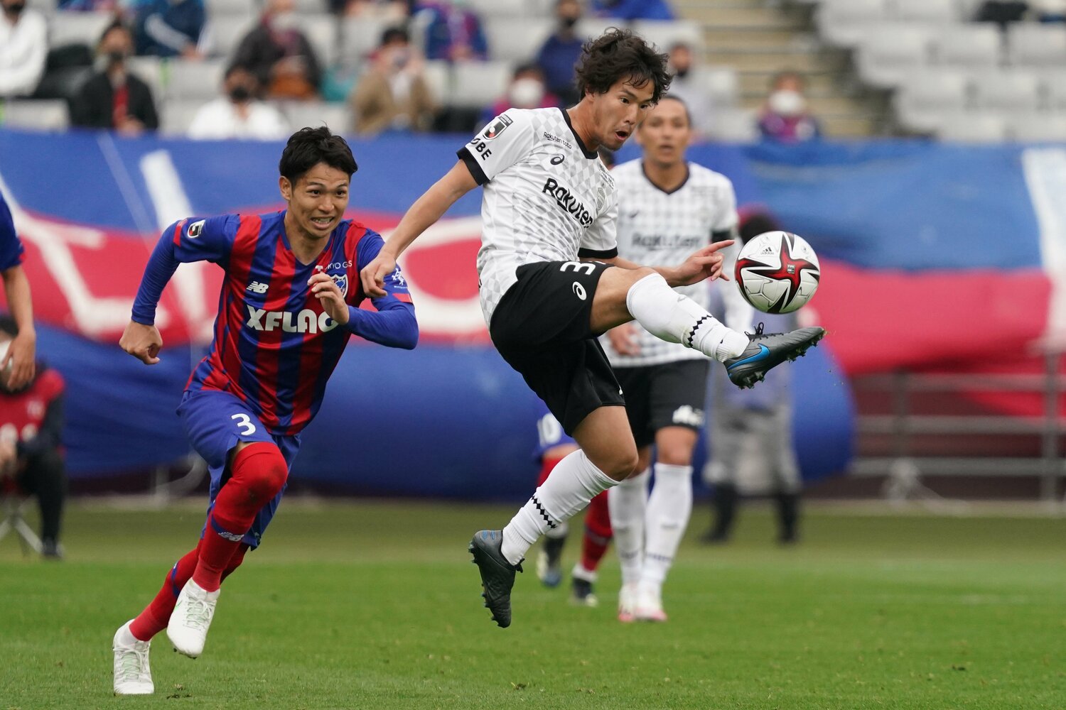 ユース出身の中坂勇哉は、昨シーズン大きな飛躍を遂げた ©Getty Images