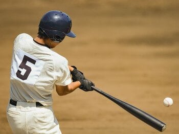 悩める高校球児たちの進路事情…プロ野球側の決まり文句「育成契約でいいですか？」球児の親は「高校監督の要求に従わず“出禁”になった」＜Number Web＞ photograph by AFLO