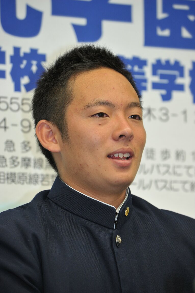 2013年ドラフトで5球団競合の末、楽天に入団した松井　©Hideki Sugiyama