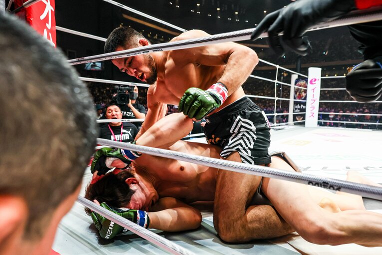 シェイドゥラエフの“パウンド地獄”（13枚目／全13枚） ©RIZIN FF Susumu Nagao