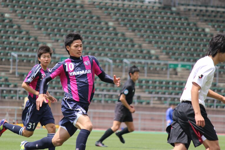 高3の南野拓実　©︎Takahito Ando