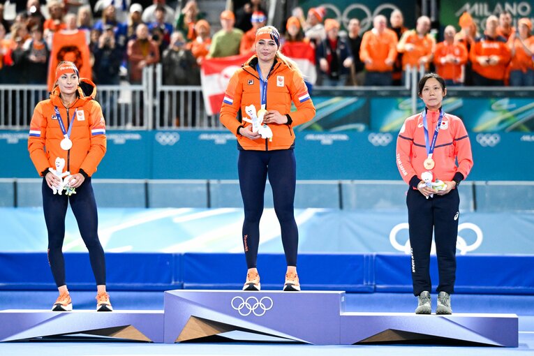 スピードスケート女子1000mのメダリスト　©Asami Enomoto/JMPA