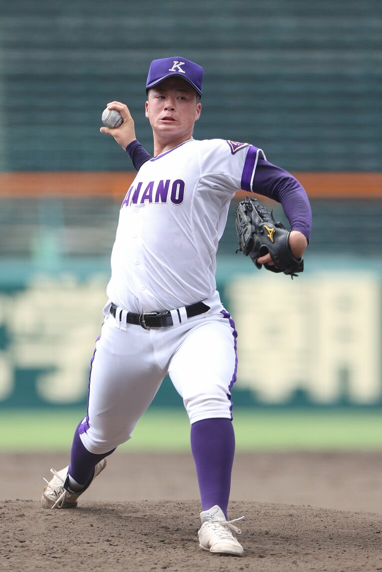 金足農・吉田大輝。2018年に金農旋風を巻き起こした吉田輝星の弟である　©JIJI PRESS