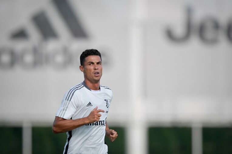 再び指揮を執るアッレグリの下、今季のＣ・ロナウドは“王様特権”をはく奪されることになりそうだ ／ photograph by Getty Images