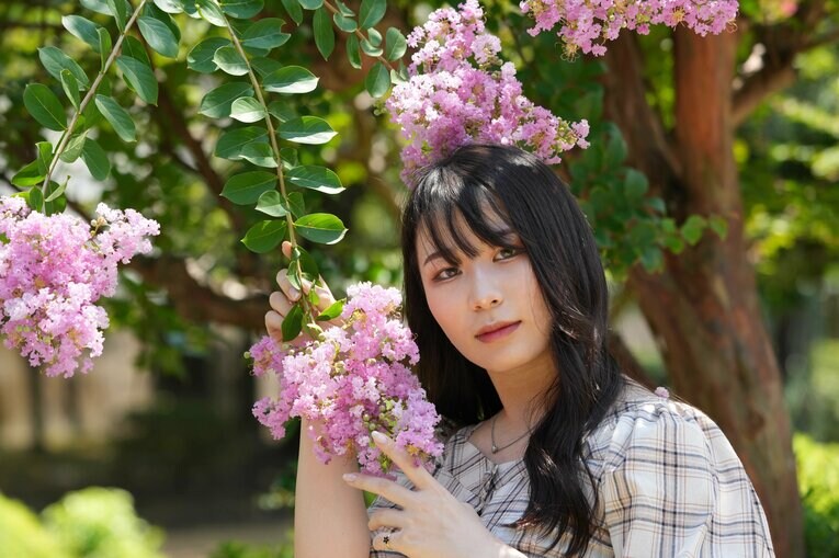 「もし双子じゃなかったら…」“スターダムの女子高生3姉妹”の末妹・妃南15歳に聞く「姉たちに伝えたいこと」《特別グラビア》(11)