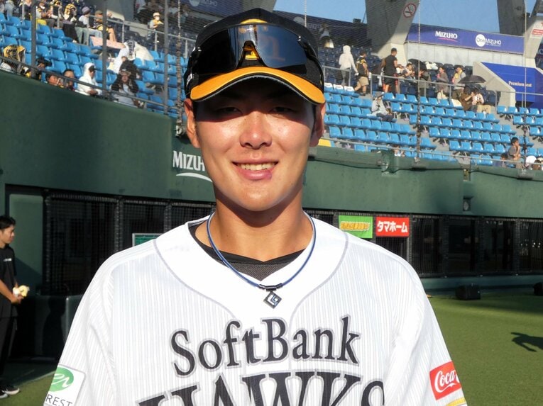 唇には痛々しい傷跡が…8月2日撮影　©Kotaro Tajiri