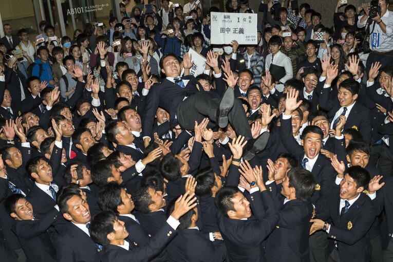 ソフトバンク1位指名時の田中正義　©Sports Graphic Number