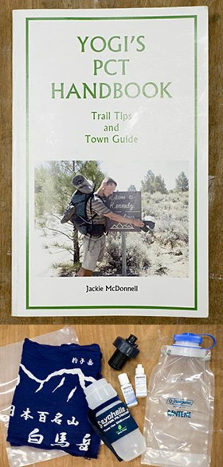 【写真上】 有名なガイドブックの『Yogi's guide』には各地域の詳細な情報や地図が記されている。
【写真下】 水を浄化するための手ぬぐいと米軍も使う浄水カートリッジなど。