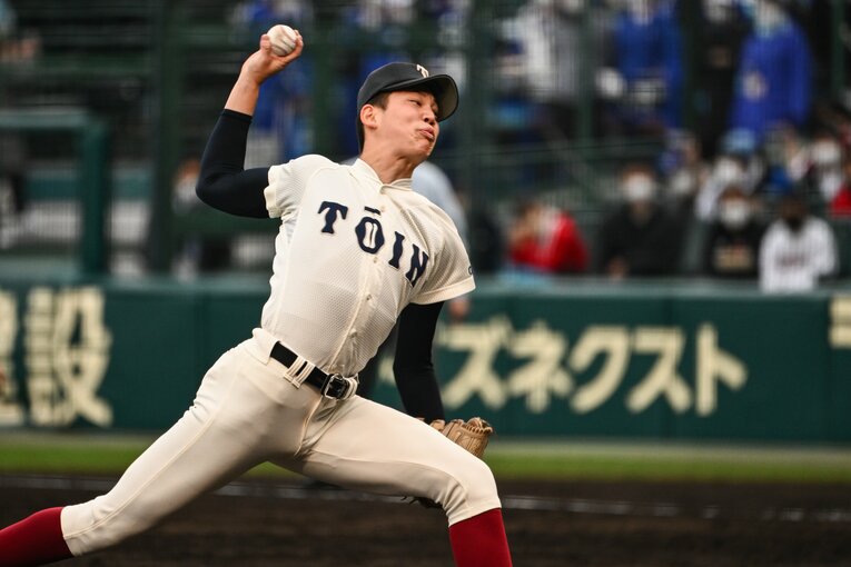 2022年のセンバツでは胴上げ投手に　©Nanae Suzuki