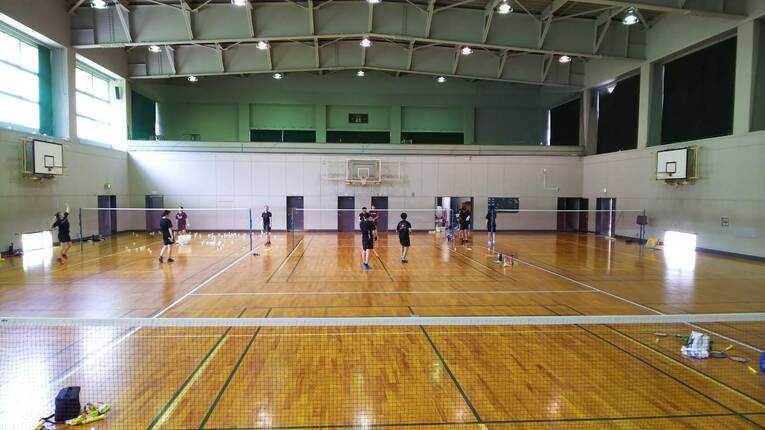 山口茜の母校・勝山高校女子バドミントン部の練習風景（2021年）