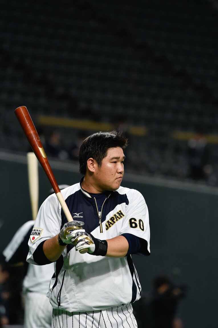 「サンペイ、三振してもいいからさ」“おかわりくん”ブレイク前夜の西武・中村剛也を救った言葉《祝・史上14人目の450本塁打》(77)