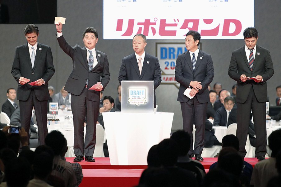 ダンカンが説く驚天動地の革命論!「全現役選手ドラフト会議」とは。<Number Web> photograph by Kyodo News