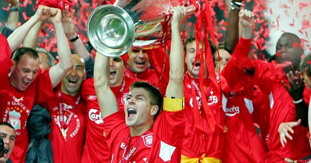 リヴァプール　Liverpool トラックジャット　2005年　CL優勝