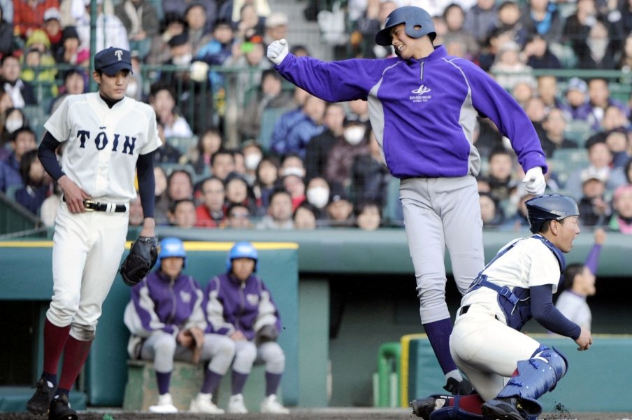 10年前、大谷翔平と藤浪晋太郎がセンバツで対決した日…いま振り返る“2人の怪物が語っていた夢”とは「世界レベルで活躍する選手に」「メジャーに興味はない」<Number Web> photograph by KYODO