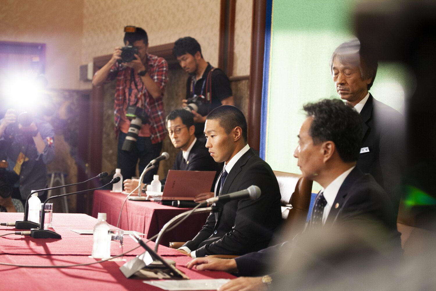 監督の指示の下でタックルをした宮川泰介選手本人の会見も注目を集めた　©Naoki Kitagawa