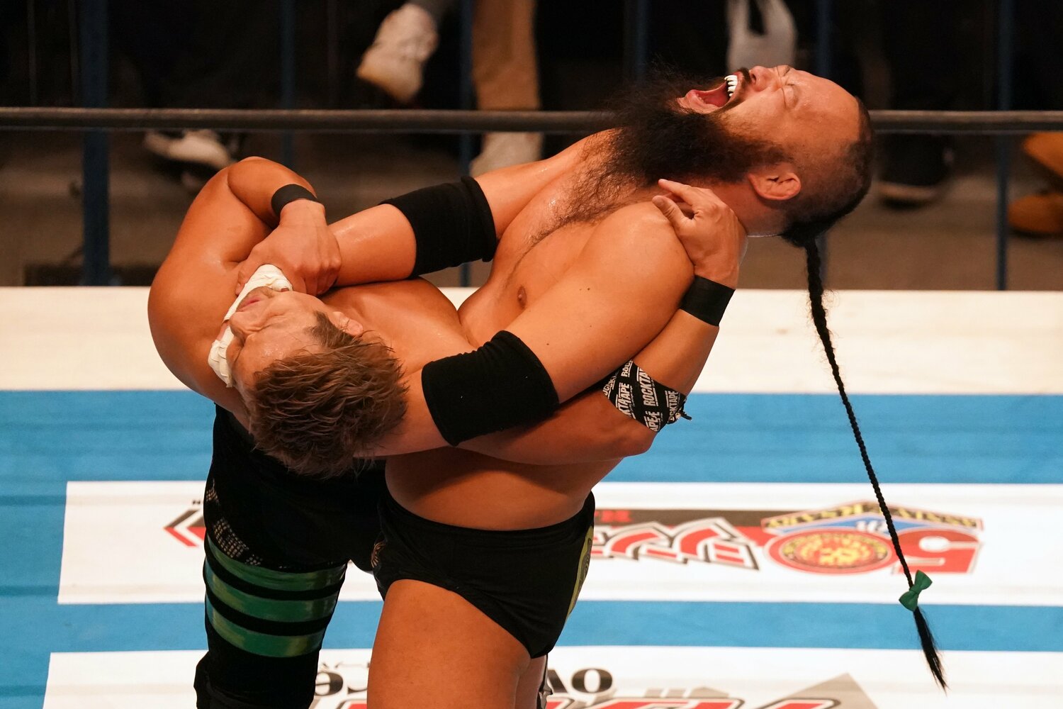 オーカーンを象徴する技のひとつになった「大空スバル式羊殺し」　©Essei Hara