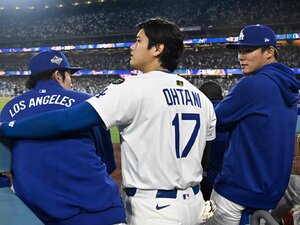 佐々木朗希「マジ？」NHKが捉えた山本由伸ブルペン入り「球場がザワついたのは18回1死」「大谷翔平は26時就寝→翌日先発」ドジャースWS死闘ウラ話