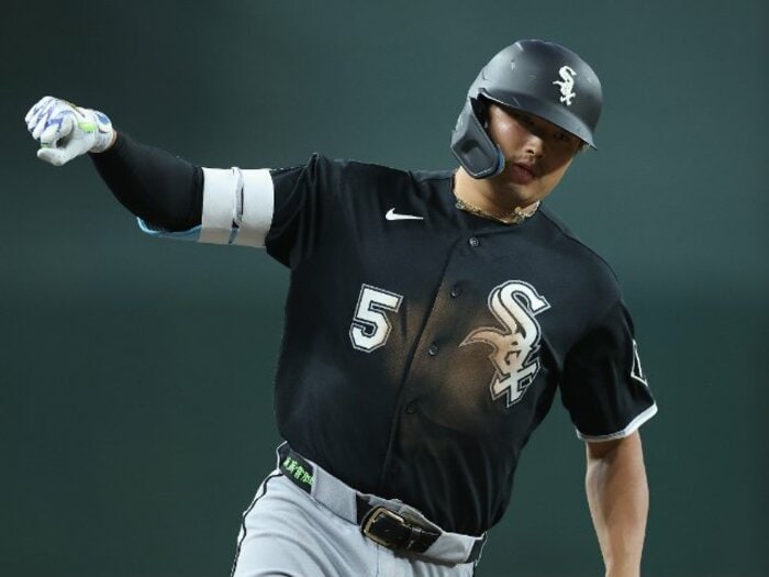 「早くも10本のホームランではない」ホワイトソックス村上宗隆の価値を劇的に高めている“ある数値”「日本より確実に打者有利」本人証言のABS効果とは＜Number Web＞ photograph by Getty Images