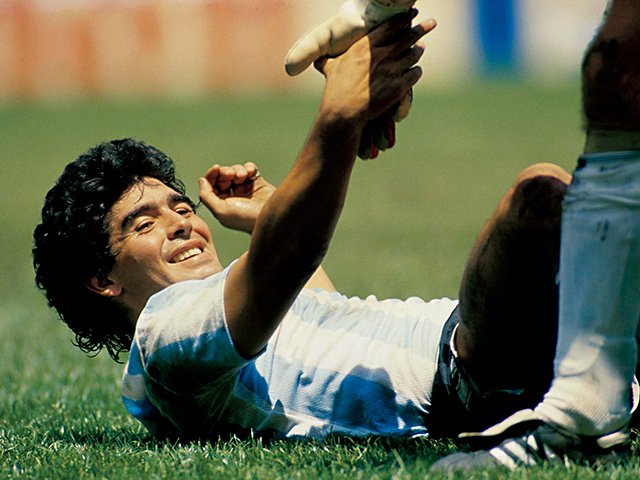 ディエゴ・マラドーナ「神の子がくれた癒しと幸せ」～スーパースターの  