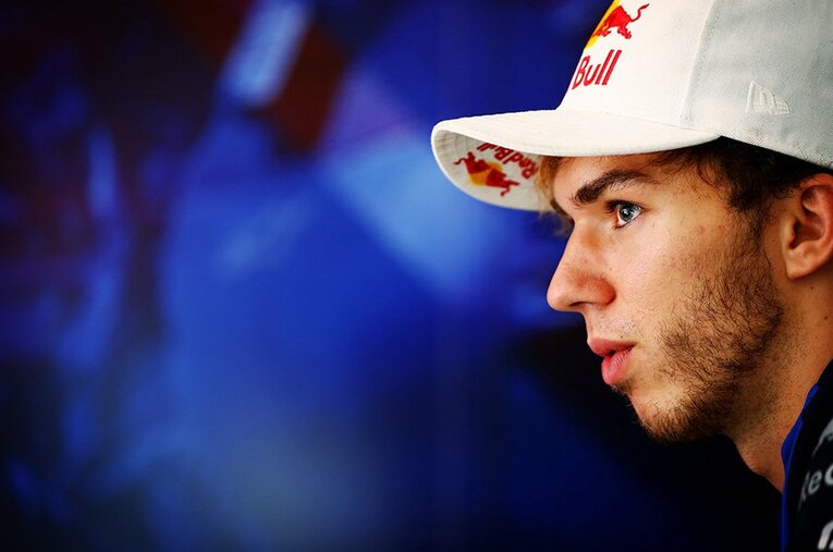 2017年にスーパーフォーミュラでシリーズ2位となると同年9月にトロロッソでF1デビュー、来年はレッドブルというスピード出世の22歳。 ／ photograph by Noriaki Mitsuhashi