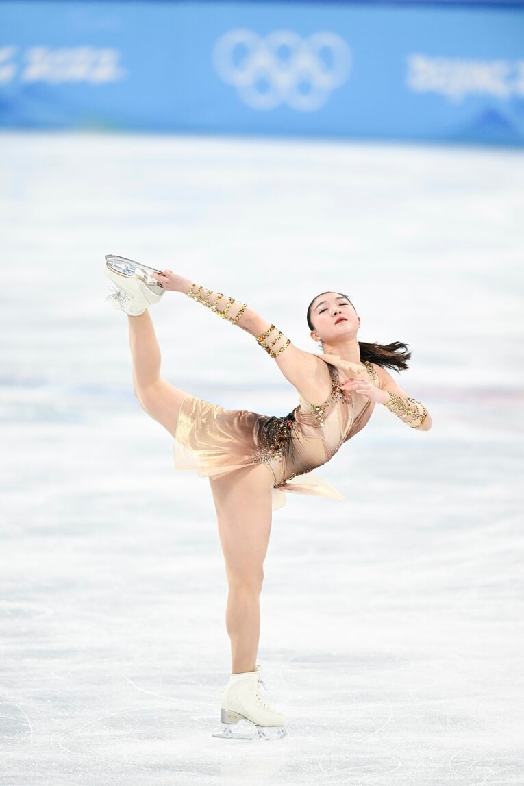 「泣いてる場合じゃない」新女王・坂本花織と中野コーチが守った“フィギュアの品格” 「20年前のスケート」発言のタラソワへ伝えたいこと(58)