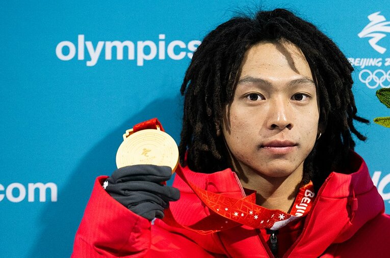 平野歩夢が金メダルを獲得した北京五輪・スノーボード男子ハーフパイプ。日本人審判として採点を行った橋本涼氏が初めてメディアの取材に応じた ／ photograph by Asami Enomoto／JMPA