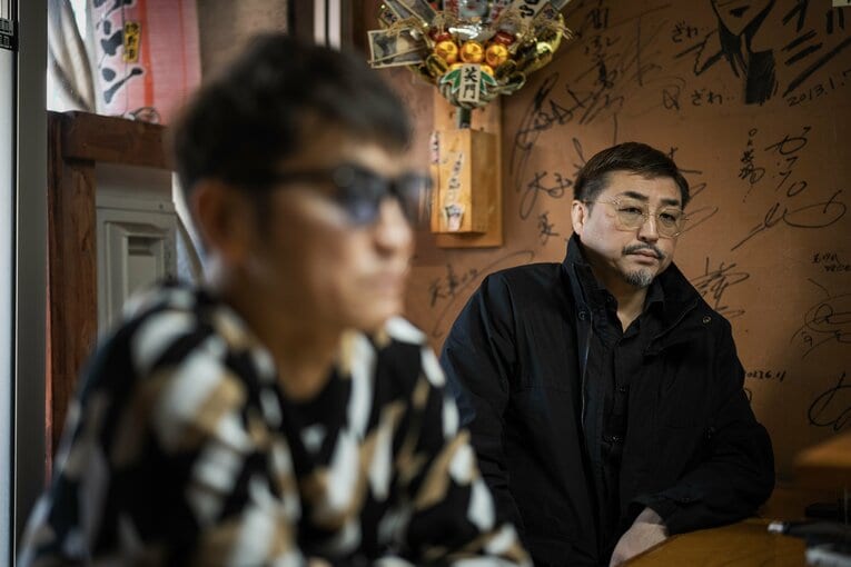 もがく弟・記胤を常に気にかけてきた兄・宏成　©︎Shiro Miyake