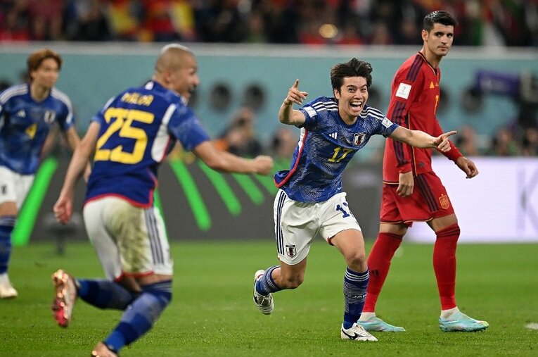 スペイン戦で逆転ゴールを決めた田中碧。20年からケアを依頼する木下トレーナーに「次は僕がやるよ」と宣言して試合に臨んでいた ／ photograph by Getty Images