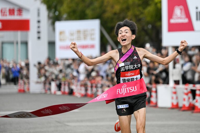 全日本、箱根とやはりカギを握るのはエースで主将の平林。「一番の目標は箱根駅伝の総合優勝」と語る　©Nanae Suzuki