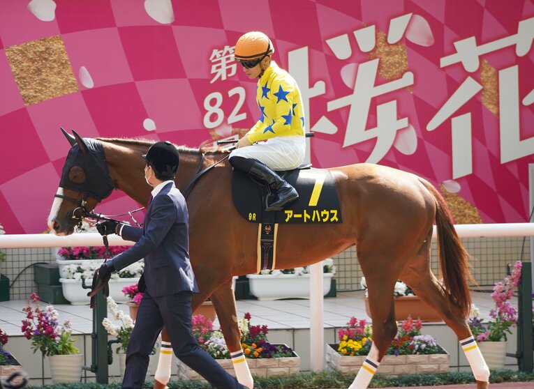 桜花賞と同日に行われた忘れな草賞を快勝したアートハウス　©Satoshi Hiramatsu
