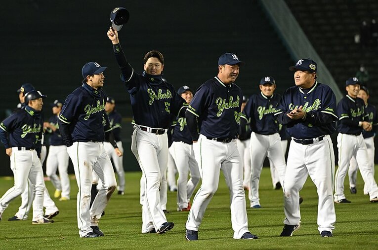 現在セ・リーグ首位を走り、連覇を目指すスワローズ。数年前までの低迷期から一転、V字回復を果たした陰には、実は「ヤクルト1000」の影響も大きい ／ photograph by Naoya Sanuki