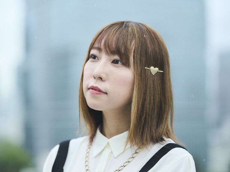 “弁護士志望の京大生”はなぜプロ雀士に？ Mリーグ実況者・松嶋桃が語る“異色の経歴”「入学したら『麻雀』というワードが飛び交っていて…」(8)