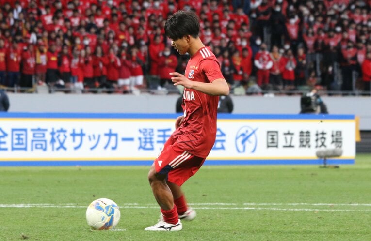 緊迫のPK戦ではチップキックでネットを揺らす“パネンカ”を披露　©︎Takahito Ando