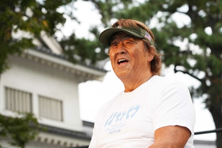 トークショーで笑顔を見せる長州力　©Essei Hara