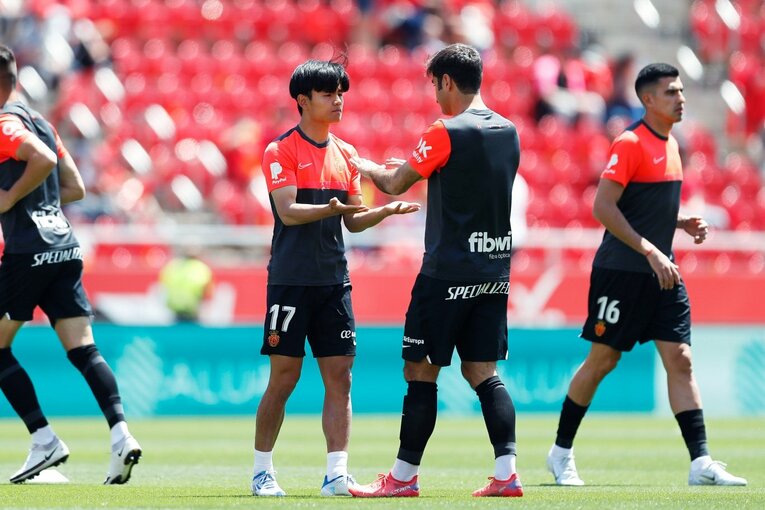 “久保建英は上手い”一方で…逃した決定機と残留への勝ち点　数日前に撮った“CLで強すぎるレアル”とのコントラスト〈撮影者の視点〉(7)