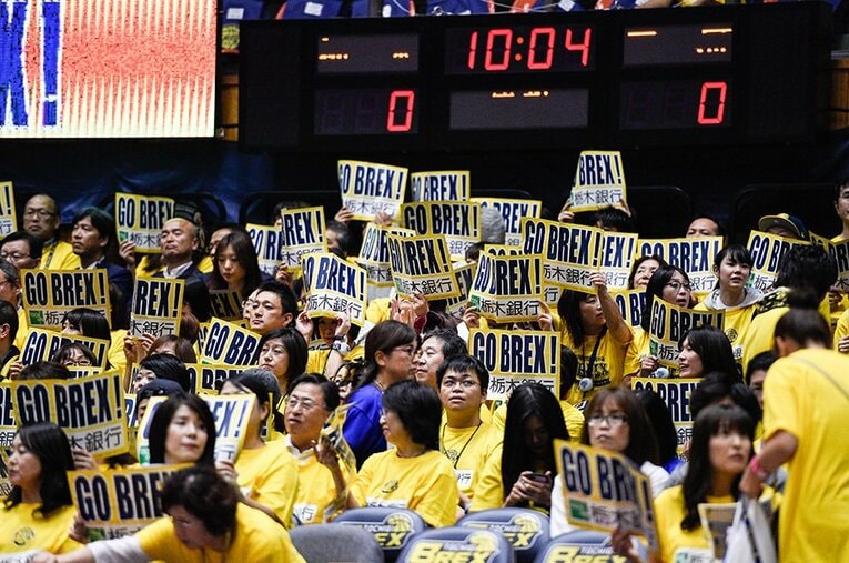 栃木ブレックスの観客動員数は千葉ジェッツについでリーグ2位。現場の熱をその外側へどう波及させていくかが2年目の課題。 ／ photograph by Yuki Suenaga/Jun Ikushima